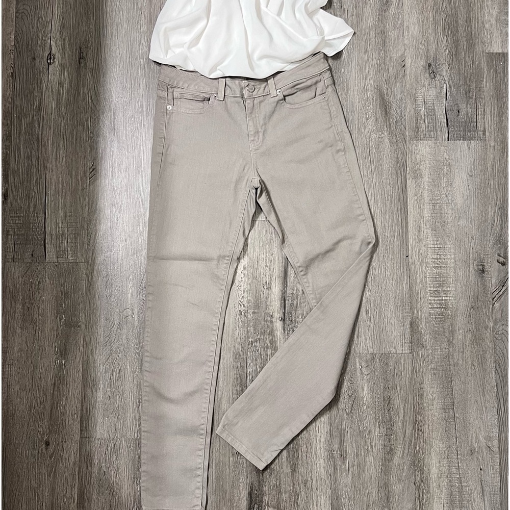 Michael Kors Women’s Mid-Rise Skinny Jeans